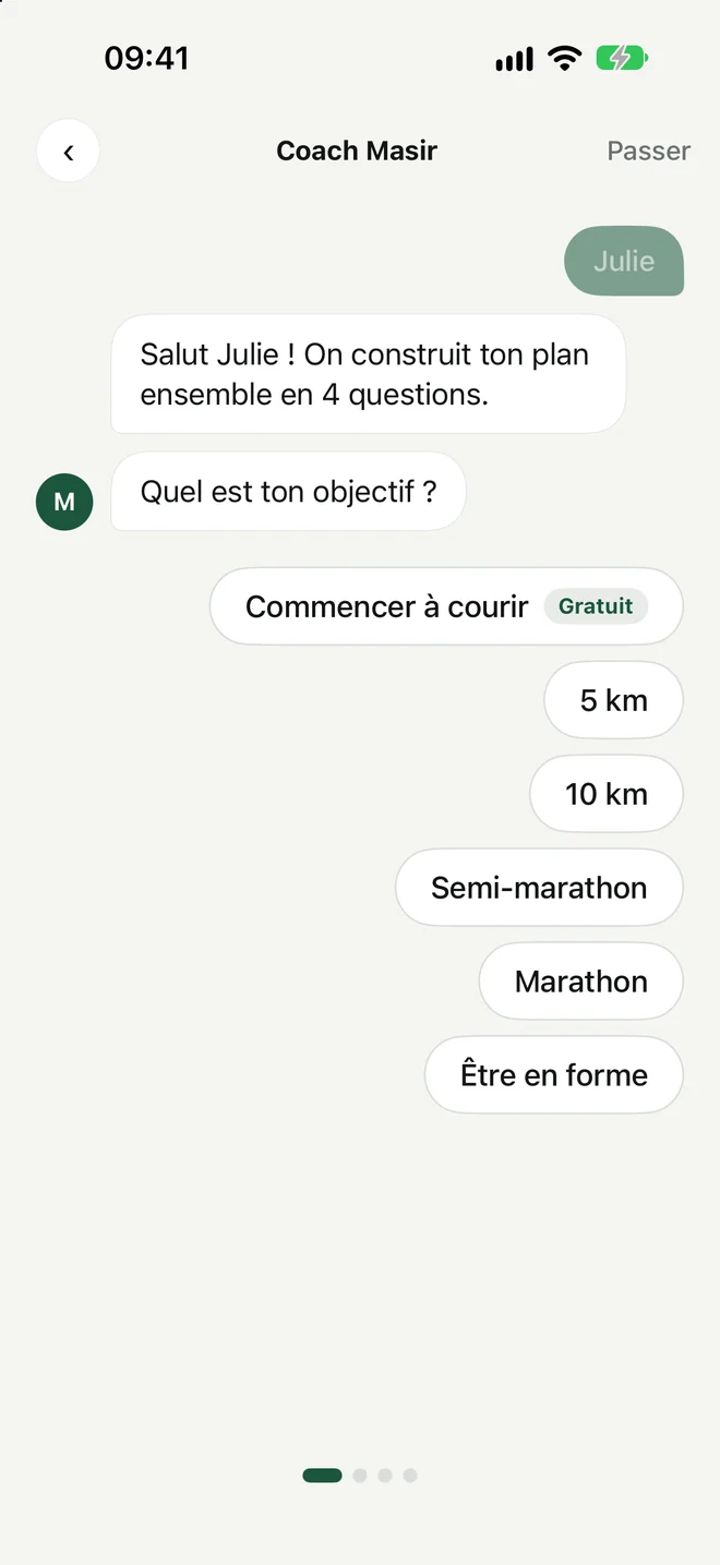 Le début de la conversation avec le coach : « Quel est ton objectif ? », puis les choix commencer à courir, 5 km, 10 km, semi-marathon, marathon, être en forme.